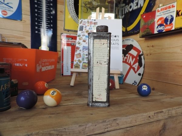 Bidon d'huile Mobiloil