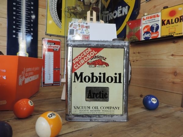 Bidon d'huile Mobiloil