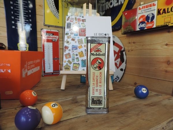 Bidon d'huile Mobiloil
