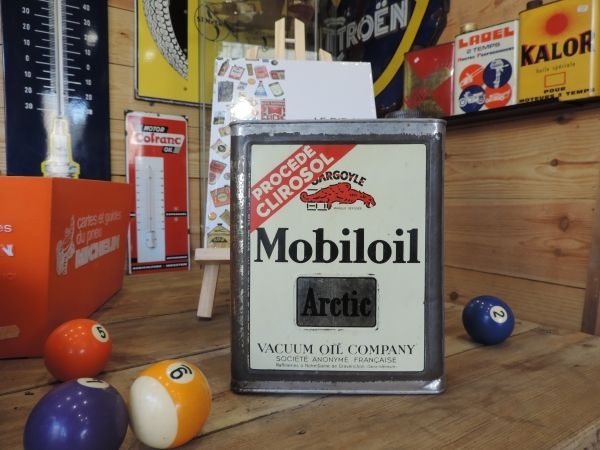 Bidon d'huile Mobiloil