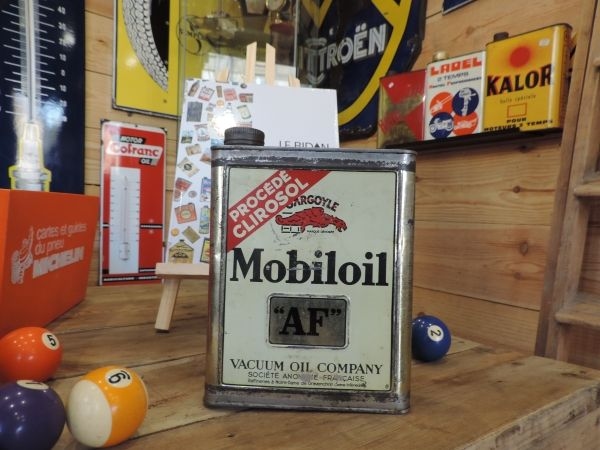 Bidon d'huile Mobiloil