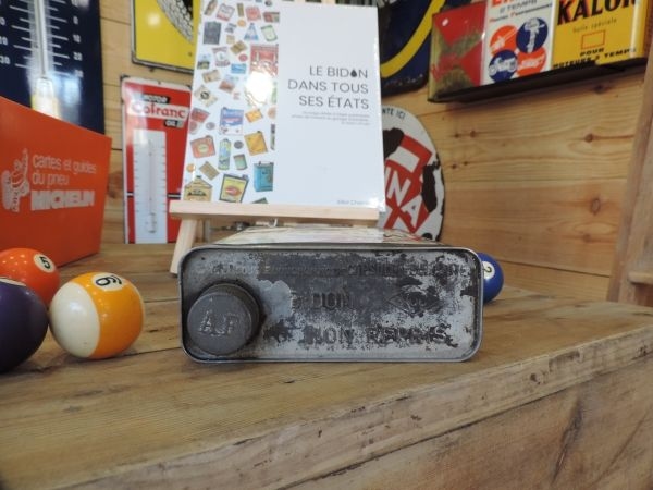 Bidon d'huile Mobiloil