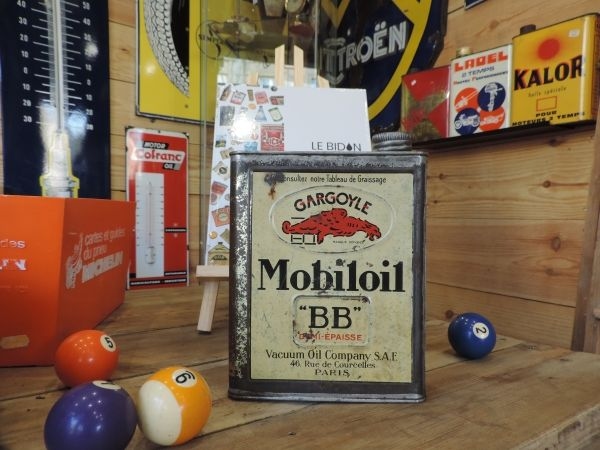 Bidon d'huile Mobiloil