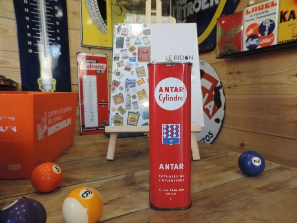 Bidon d'huile Antar