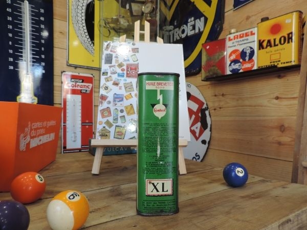 Bidon d'huile Castrol