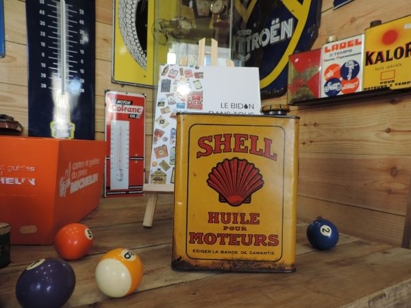 Bidon d'huile SHELL