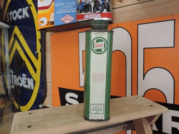 Bidon d'huile Castrol