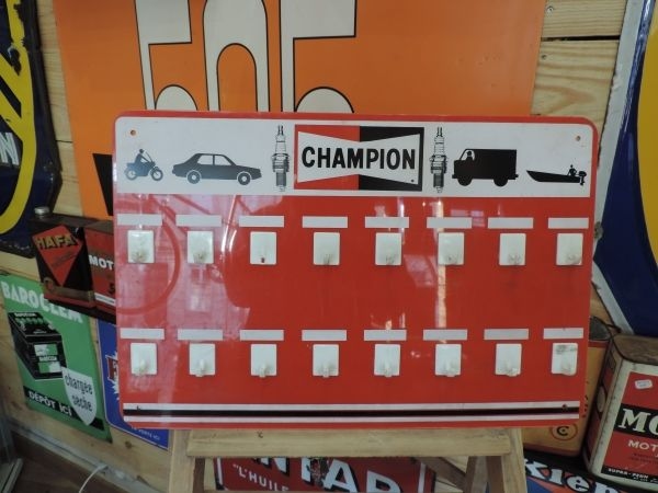 Présentoir CHAMPION