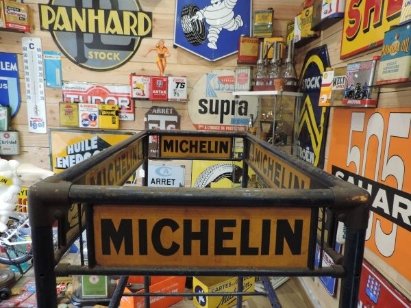 Etagère de rangement Michelin