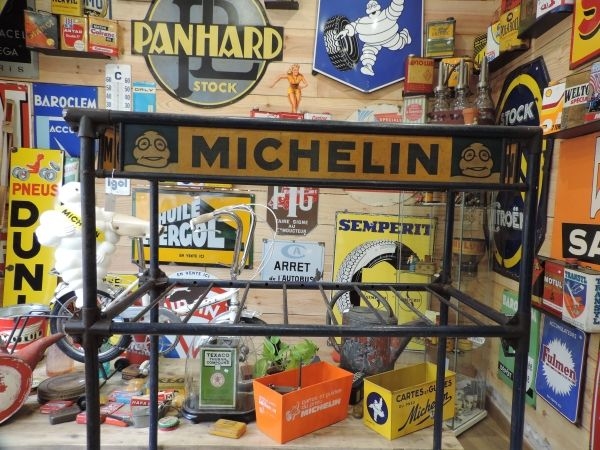 Etagère de rangement Michelin