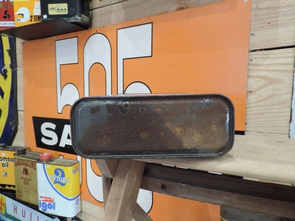 Bidon d'huile Esso
