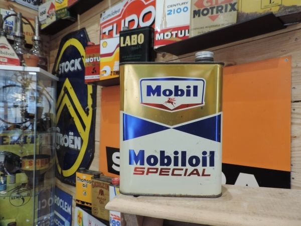 Bidon d'huile Mobiloil