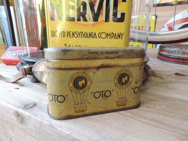Boîte OTO