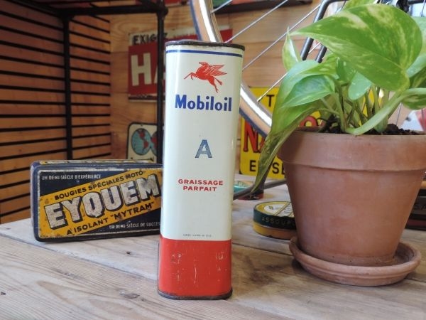 Bidon d'huile Mobiloil