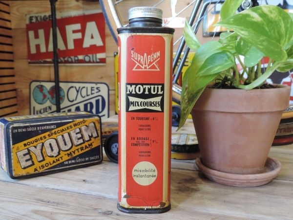 Bidon d'huile Motul