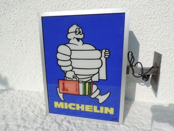 Enseigne Lumineuse MICHELIN