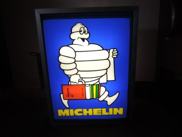 Enseigne Lumineuse MICHELIN