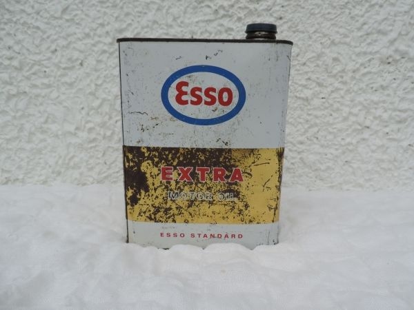 Bidon d'huile ESSO