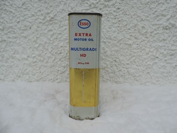 Bidon d'huile ESSO