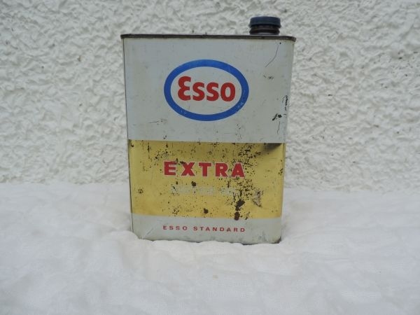 Bidon d'huile ESSO