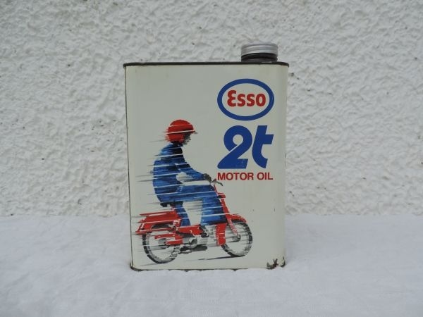 Bidon d'huile ESSO