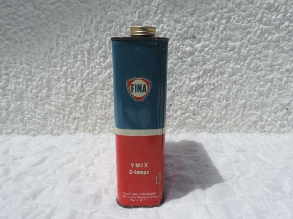 Bidon d'huile FINA