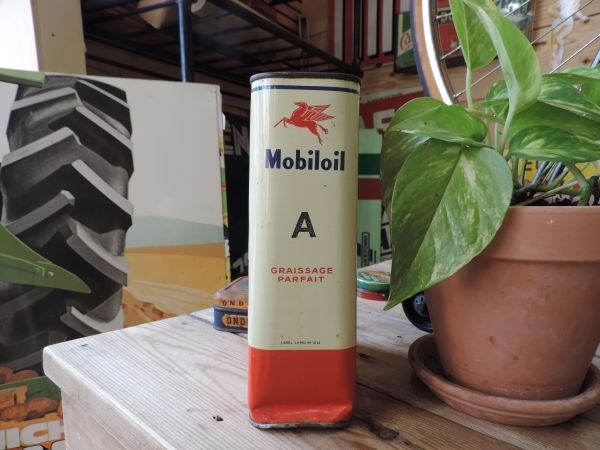 Bidon d'huile Mobiloil