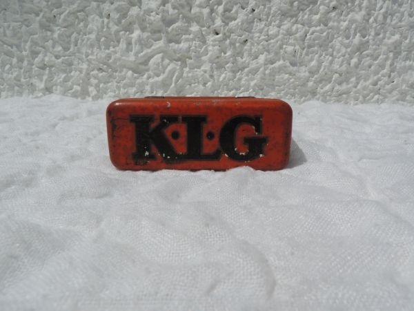 Boite de bougie KLG