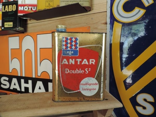 Bidon d'huile Antar