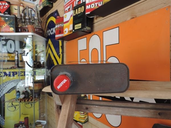 Bidon d'huile Motul