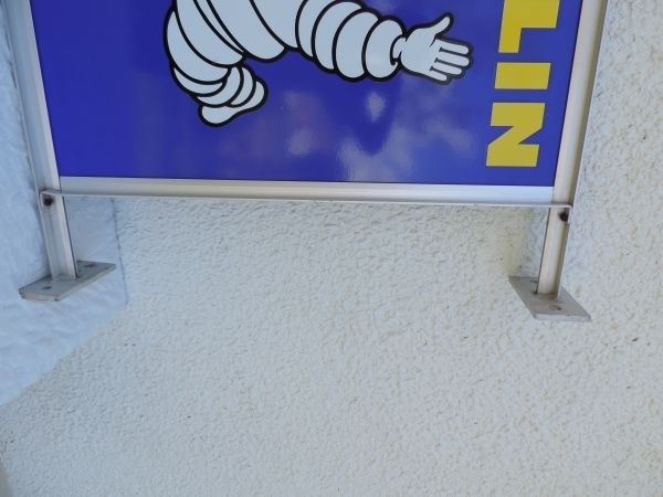 Enseigne MICHELIN
