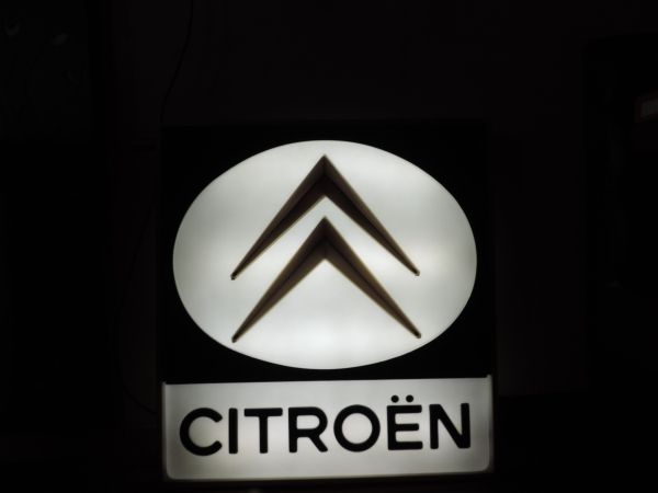 Enseigne lumineuse CITROEN