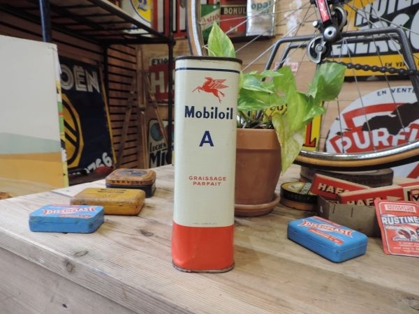 Bidon d'huile Mobiloil