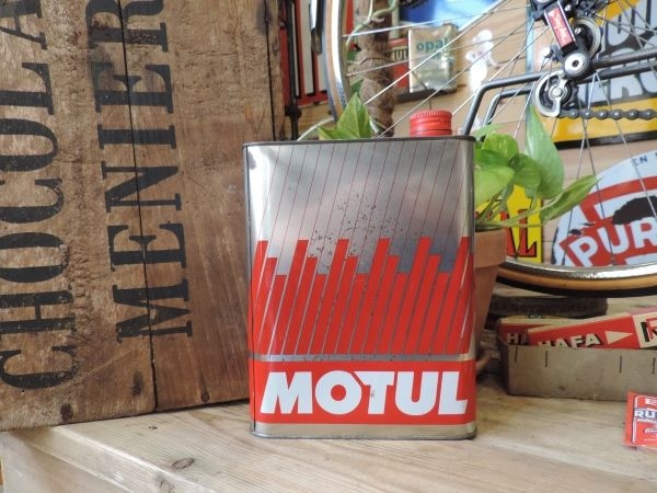 Bidon d'huile Motul