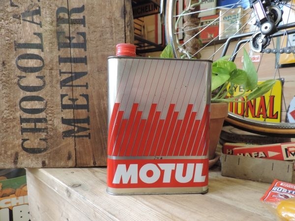 Bidon d'huile Motul
