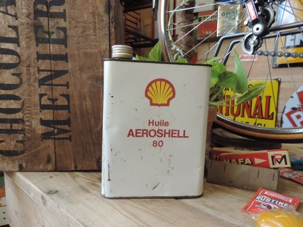 Bidon d'huile Aeroshell