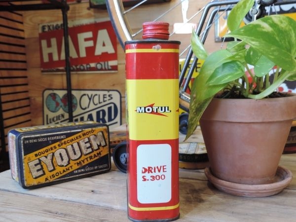 Bidon d'huile Motul