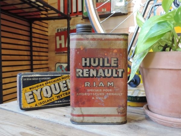 Bidon d'huile Huile Renault