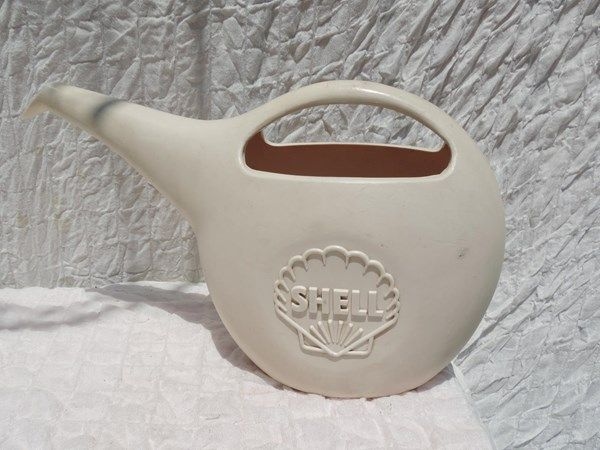 Arrosoir Shell