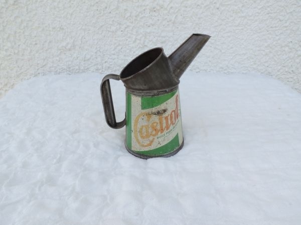 Broc à huile Castrol