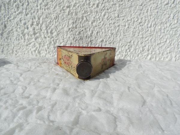 Bidon d'huile triangulaire Shell