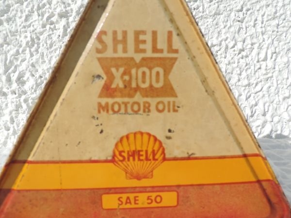 Bidon d'huile triangulaire Shell