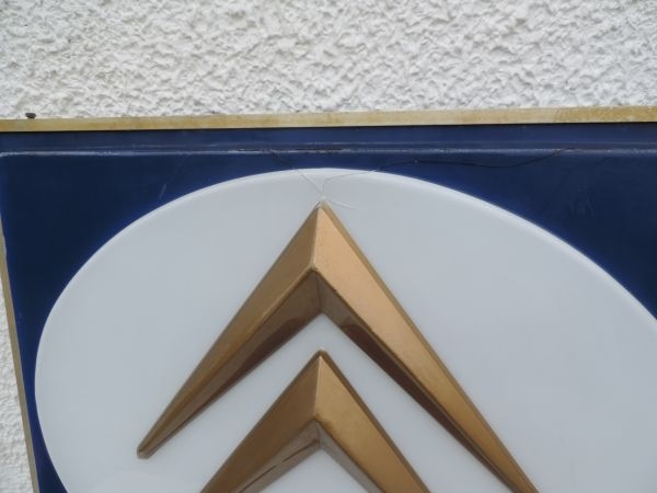 Enseigne lumineuse Citroën