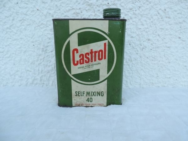 Bidon d'huile Castrol