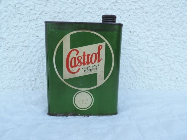 Bidon d'huile Castrol