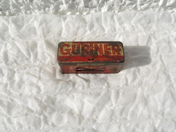 Boîte publicitaire Gurtner