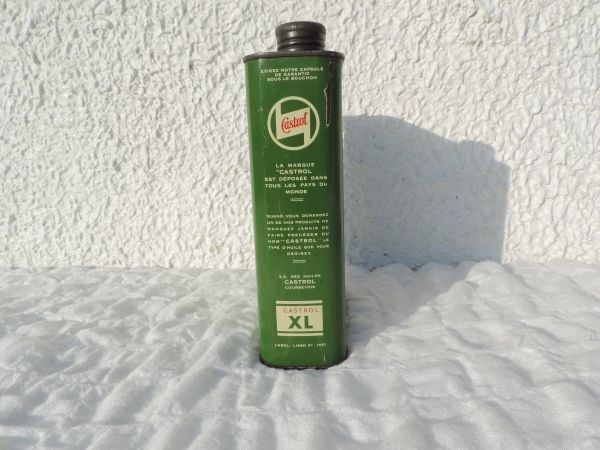 Bidon d'huile Castrol
