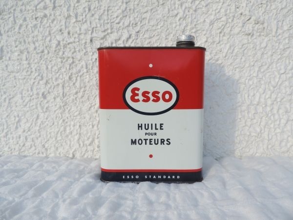 Bidon d'huile Esso