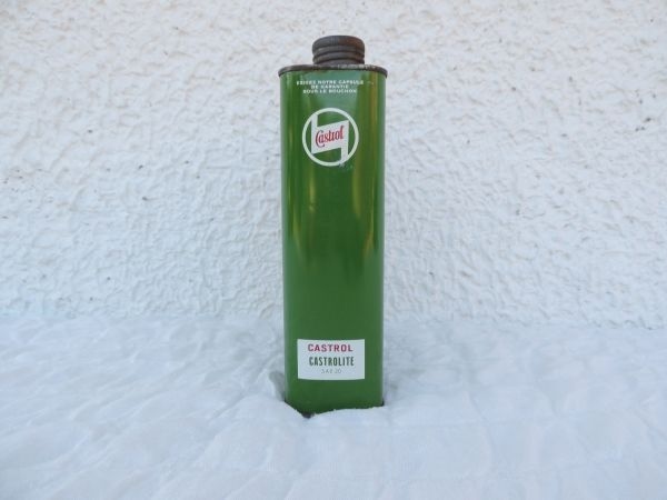 Bidon d'huile Castrol