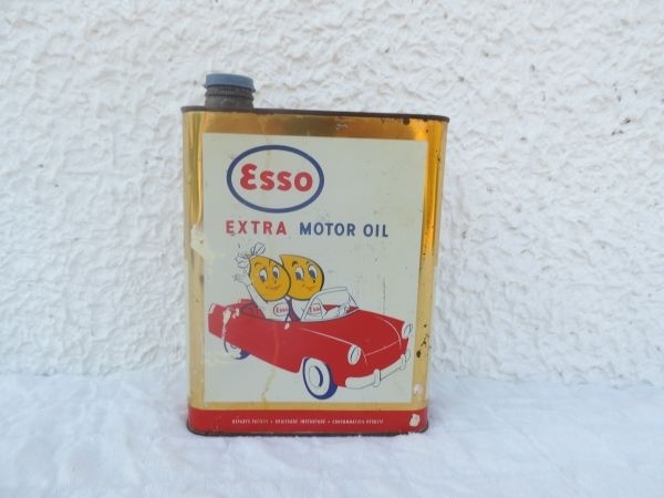Bidon d'huile Esso